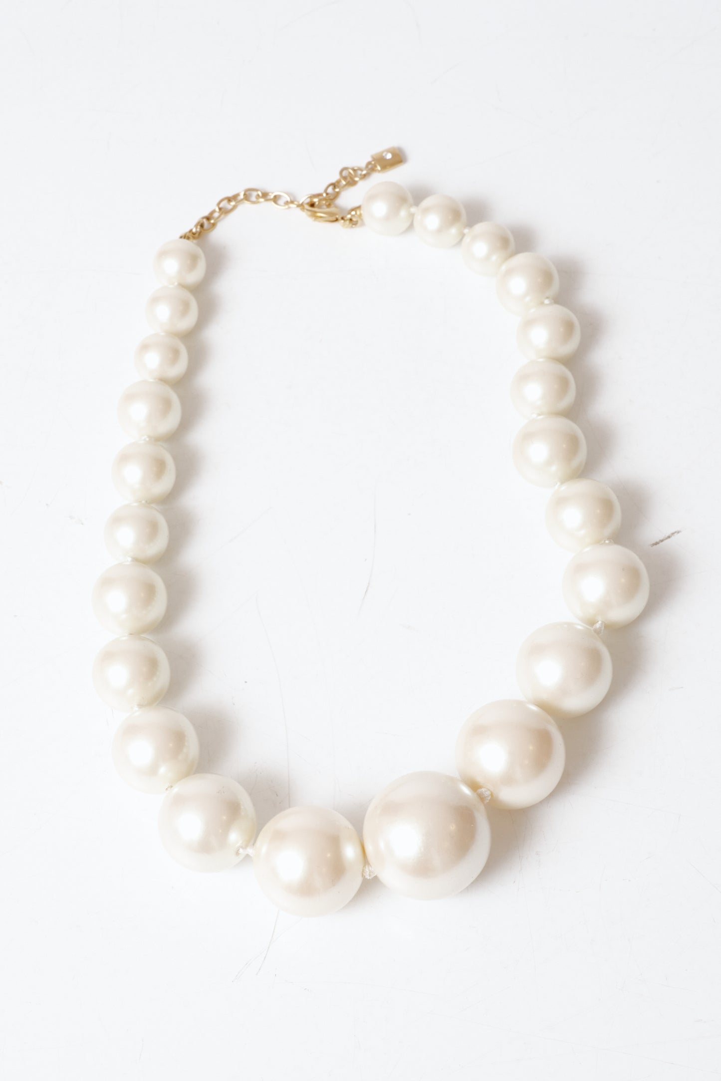 Oversized Pearl Necklace