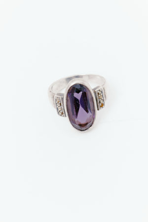 Vintage Sterling Silver Ring with Purple Stone